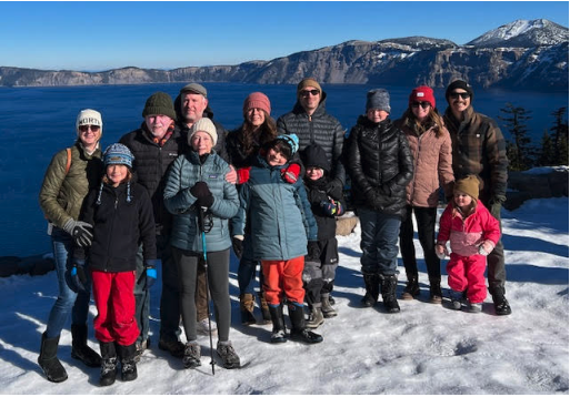 Meet the Kerney Family (📸 Crater Lake, Thanksgiving, November 2023)